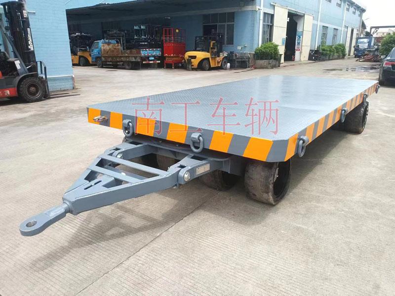 25吨重型工业九游在线登录官网-九游online（中国） 全挂式牵引拖车底盘