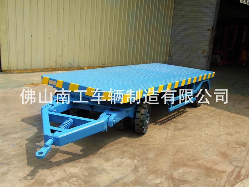 叉车牵引工业平板车 工厂车间周转用10吨九游在线登录官网-九游online（中国）