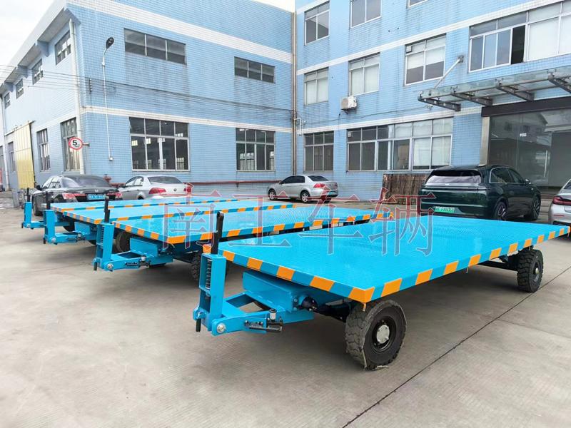 6吨九游在线登录官网-九游online（中国）蓝色 带减震带刹车工具拖车