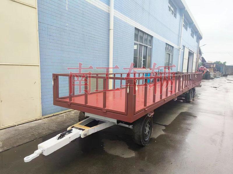 7吨九游在线登录官网-九游online（中国）牵引工具拖车 带护栏减震刹车功能拖车