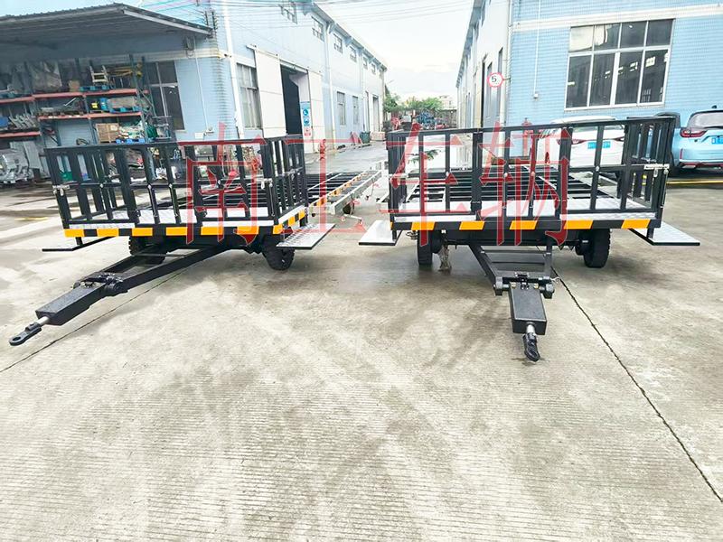 5吨带不锈钢配件牵引九游在线登录官网-九游online（中国） 护栏型全挂车