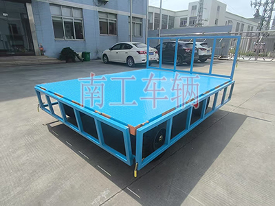 5吨下翻式护栏九游在线登录官网-九游online（中国） 全挂工具拖车4I.jpg