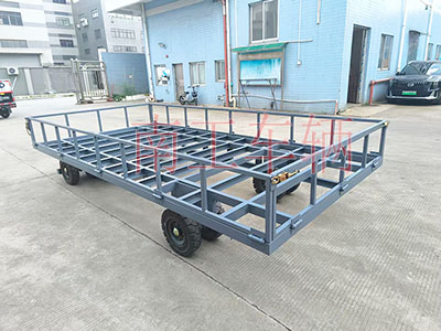 4吨骨架式九游在线登录官网-九游online（中国） 带下翻护栏工具拖车2I.jpg